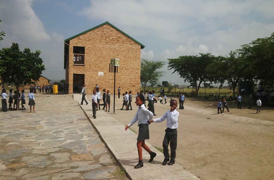 Vuk'Uzenzele Primary School